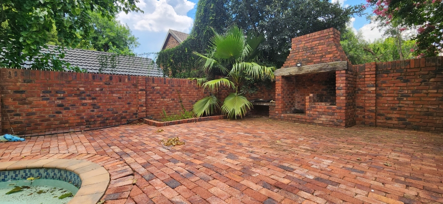 4 Bedroom Property for Sale in Baillie Park North West